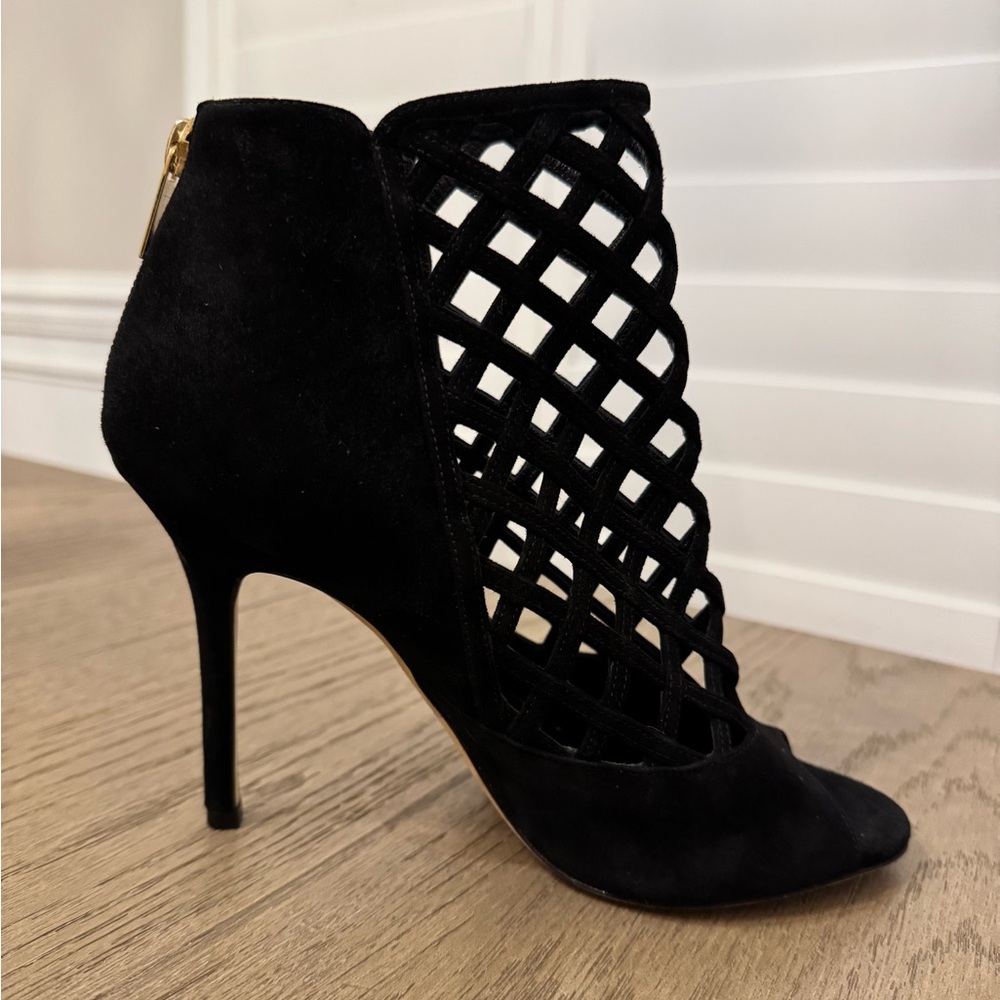 JIMMY CHOO Black Suede Drift Cutout Heels Size 37...Size 7 US - Picture 4 of 9